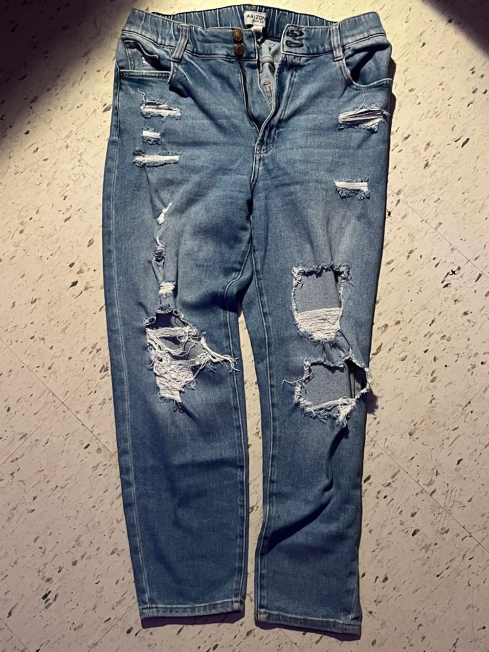 Arizona Jean Company Light Blue Distressed Boyfriend Jeans - Picture 4 of 4